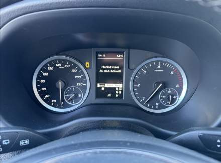 Mercedes-Benz - Vito