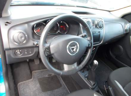 Dacia - Sandero