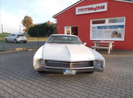 Buick - Riviera
