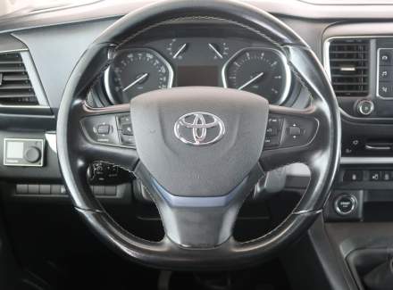 Toyota - Proace