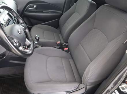 Kia - Rio