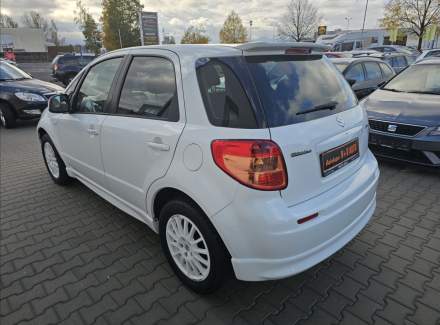 Suzuki - SX4