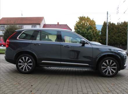 Volvo - XC90