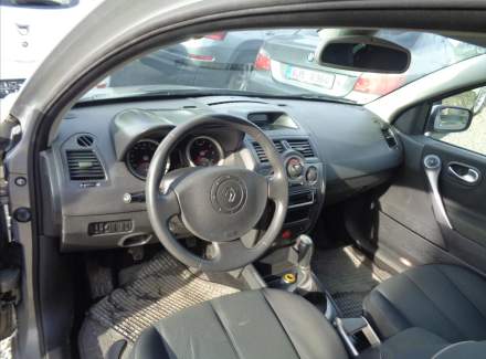 Renault - Megane