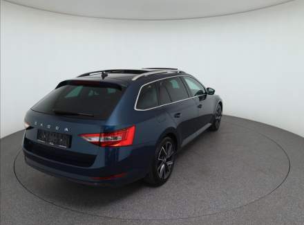 Škoda - Superb