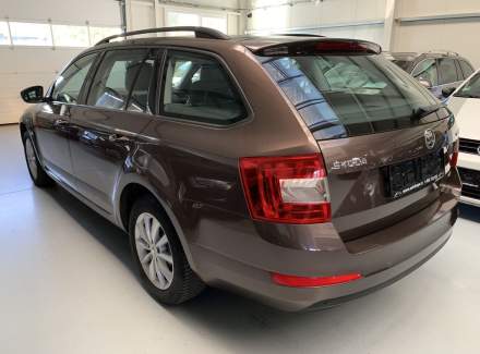 Škoda - Octavia