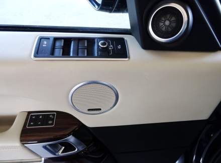 Land Rover - Range Rover