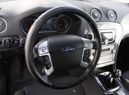 Ford - Mondeo
