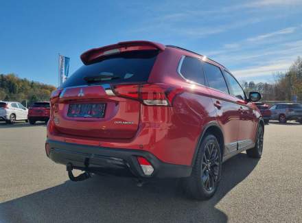 Mitsubishi - Outlander