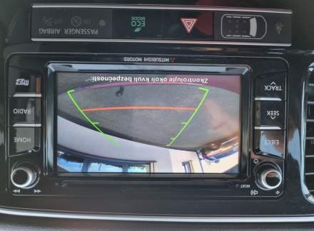 Mitsubishi - Outlander