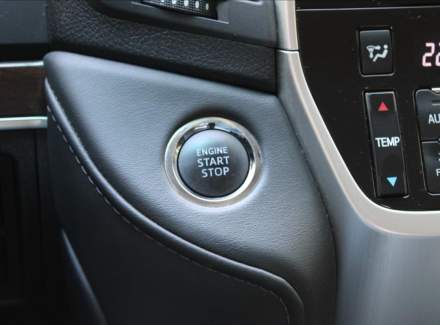 Toyota - Land Cruiser