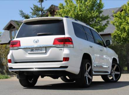 Toyota - Land Cruiser