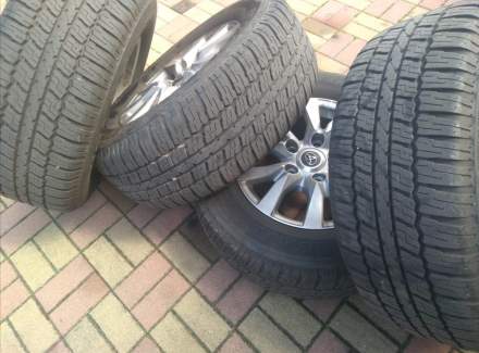 Toyota - Land Cruiser