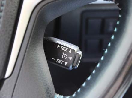 Toyota - Land Cruiser