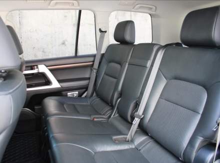 Toyota - Land Cruiser