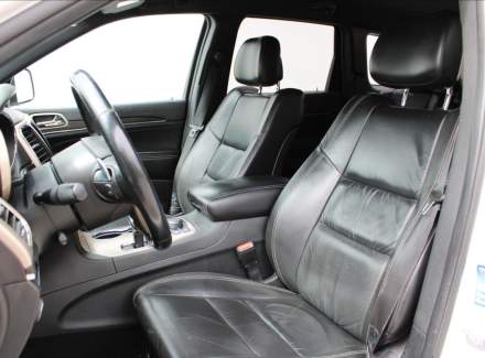 Jeep - Grand Cherokee