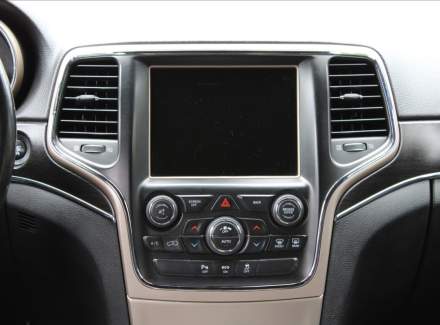 Jeep - Grand Cherokee