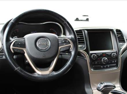 Jeep - Grand Cherokee