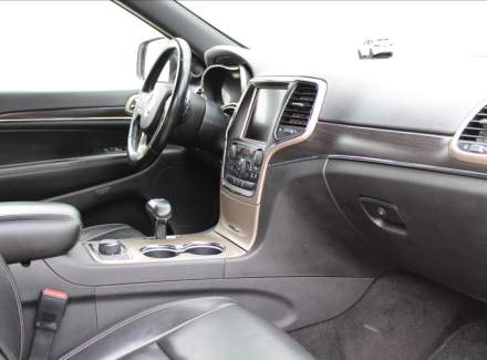 Jeep - Grand Cherokee