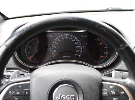 Jeep - Grand Cherokee