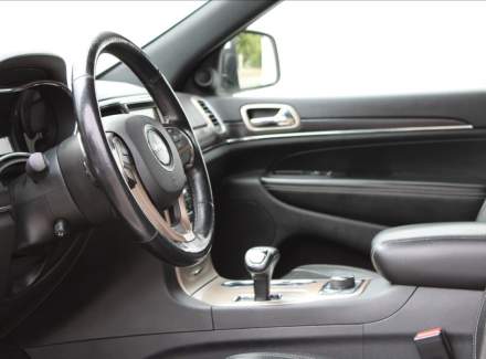 Jeep - Grand Cherokee