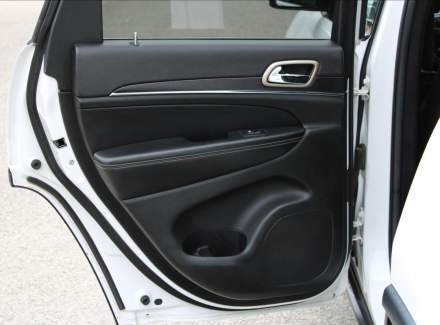 Jeep - Grand Cherokee