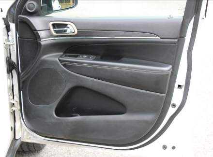 Jeep - Grand Cherokee