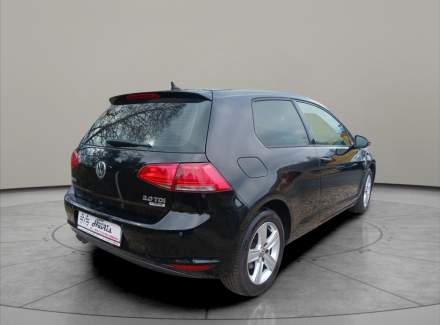 Volkswagen - Golf