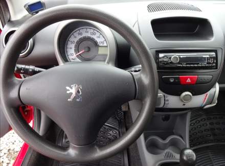 Peugeot - 107