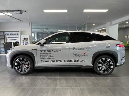 BYD - Sealion 7