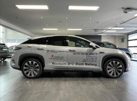 BYD - Sealion 7