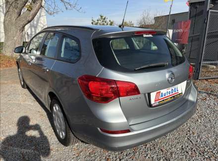 Opel - Astra