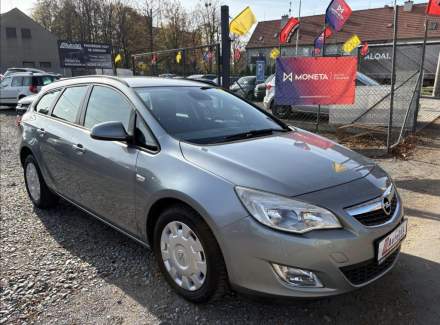 Opel - Astra