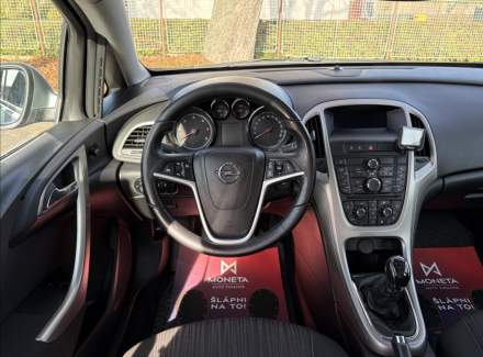 Opel - Astra