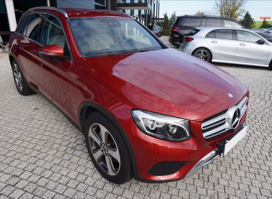 Mercedes-Benz - GLC