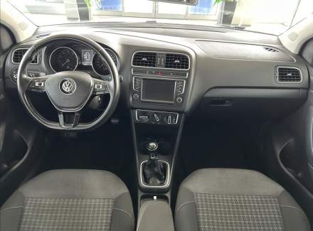 Volkswagen - Polo