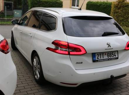 Peugeot - 308