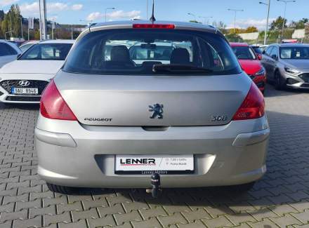 Peugeot - 308