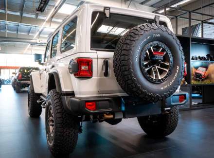 Jeep - Wrangler
