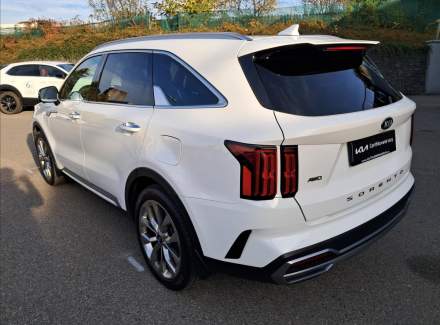 Kia - Sorento