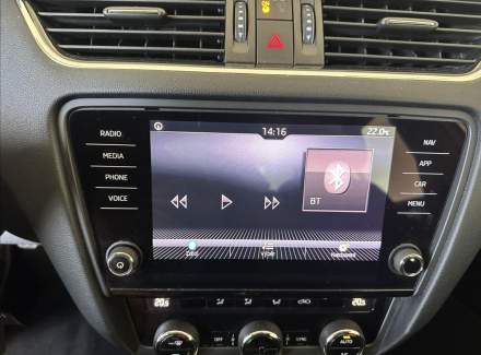 Škoda - Octavia