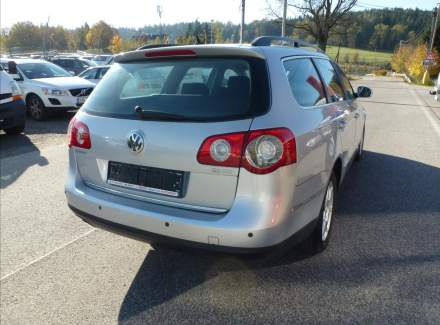 Volkswagen - Passat