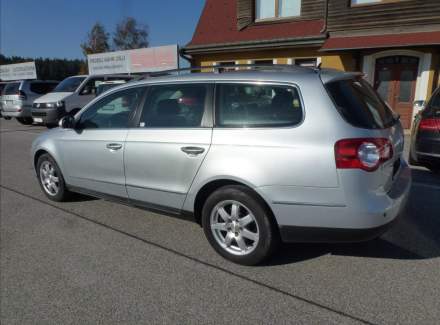 Volkswagen - Passat