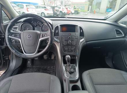 Opel - Astra
