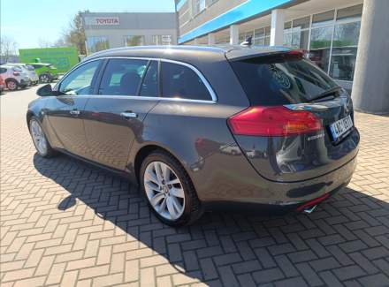Opel - Insignia