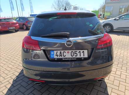 Opel - Insignia
