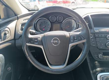 Opel - Insignia