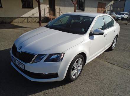 Škoda - Octavia