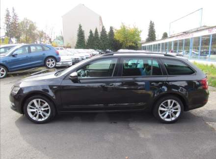 Škoda - Octavia