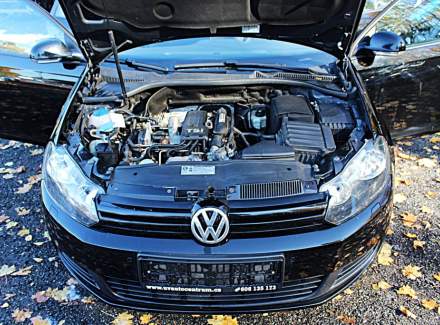 Volkswagen - Golf